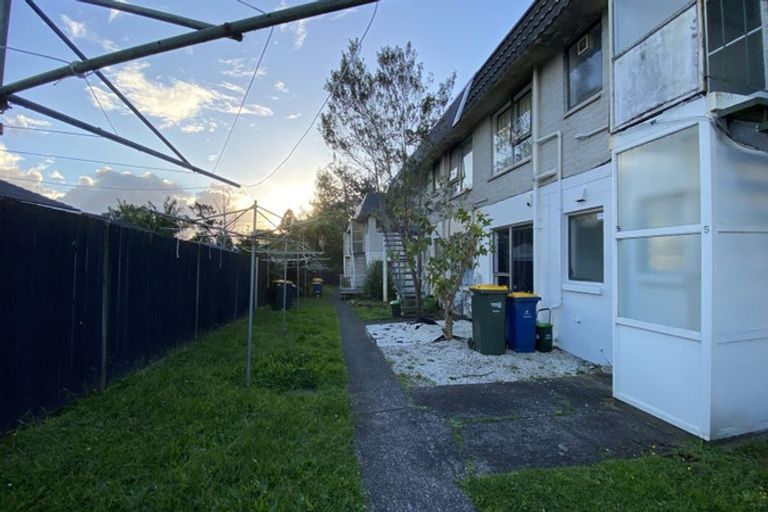 Photo of property in 8/126 Lynwood Road, New Lynn, Auckland, 0600