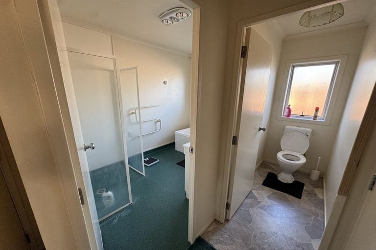 Photo of property in 5 Corsair Place, Melville, Hamilton, 3206