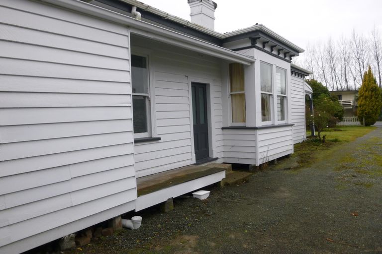 Photo of property in 98 Talbot Street, Geraldine, 7930