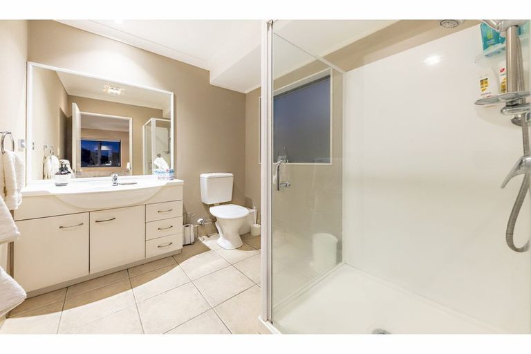 Photo of property in 13 Dunaff Place, Flat Bush, Auckland, 2019