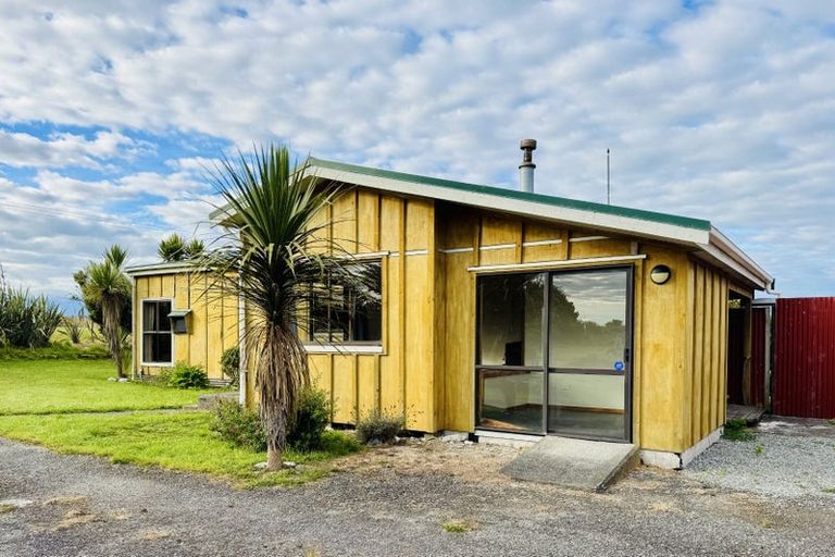 Photo of property in 694 Ruatapu Road, Ruatapu, Hokitika, 7883