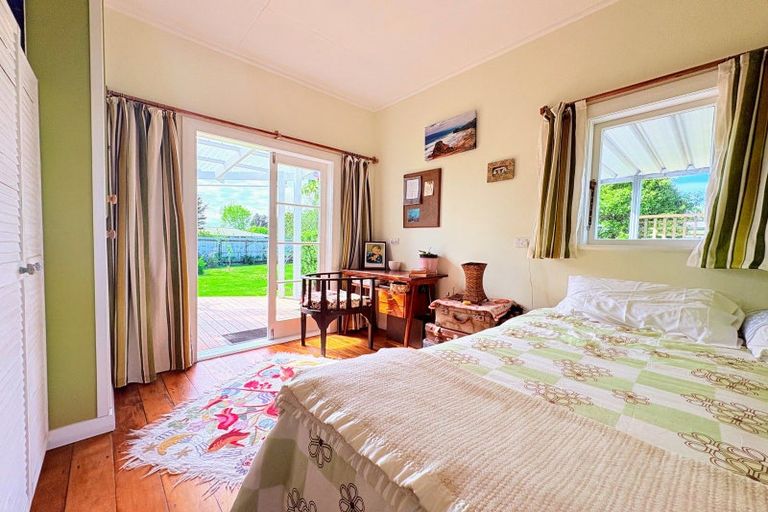 Photo of property in 15 Victoria Avenue, Wairoa, 4108