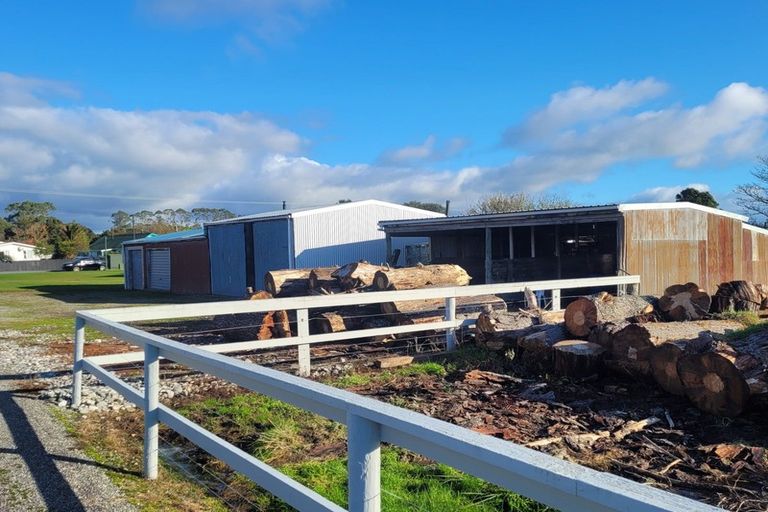 Photo of property in 111a Brougham Street, Westport, 7825