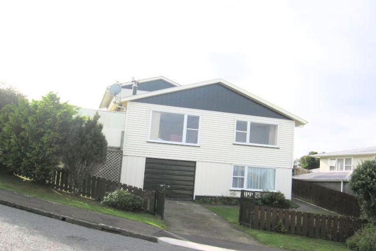 Photo of property in 6 Erris Street, Johnsonville, Wellington, 6037