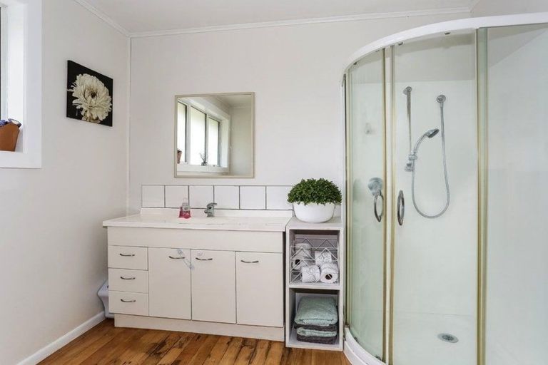 Photo of property in 11 Hooper Avenue, Pukekohe, 2120