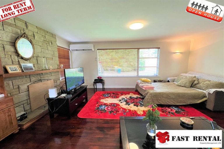 Photo of property in 140 Moore Street, Hillcrest, Auckland, 0627