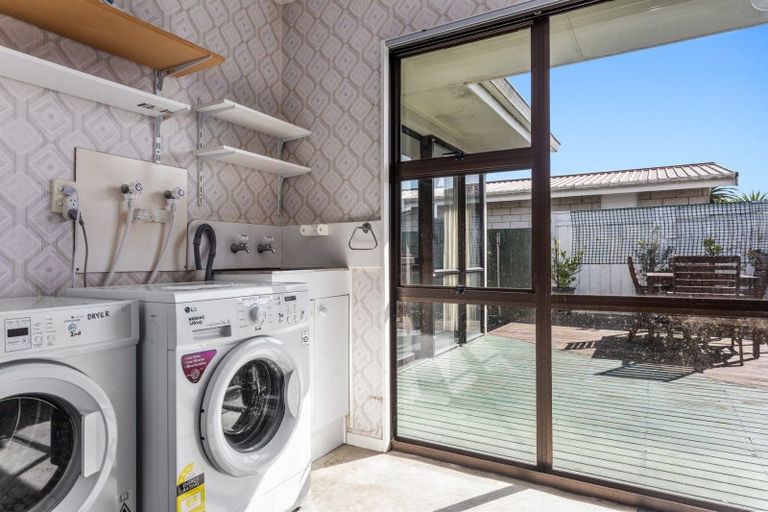 Photo of property in 72 Pohutu Street, Whakatane, 3120