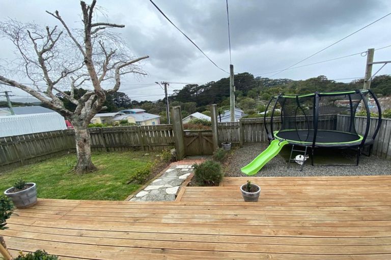 Photo of property in 89 Standen Street, Karori, Wellington, 6012