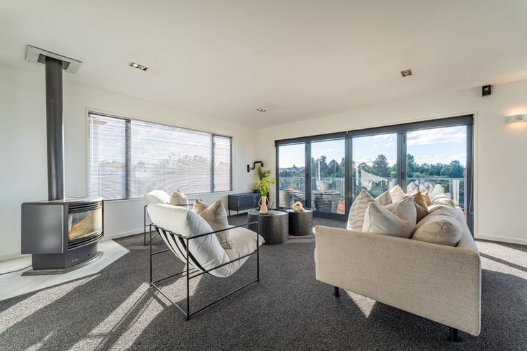 Photo of property in 203 Douglas Street, Highfield, Timaru, 7910