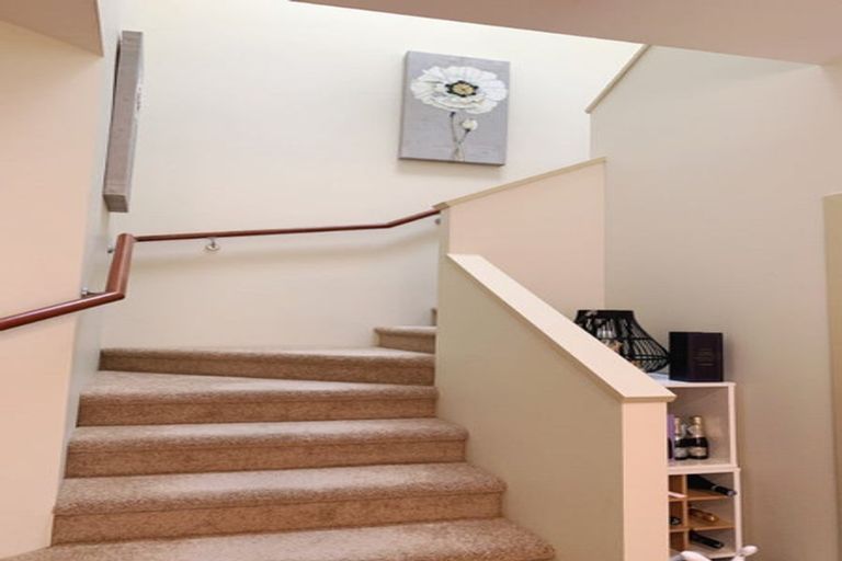 Photo of property in 140 Gills Road, Albany Heights, Auckland, 0632