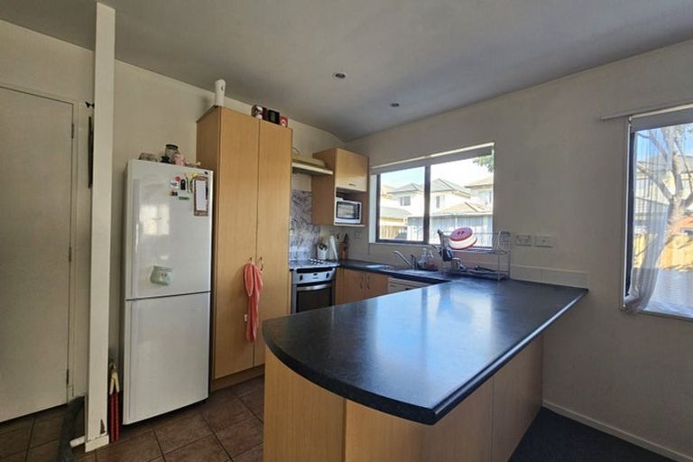 Photo of property in 11 Morewood Lane, Favona, Auckland, 2024