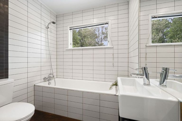 Photo of property in 78 Roseberry Avenue, Birkenhead, Auckland, 0626