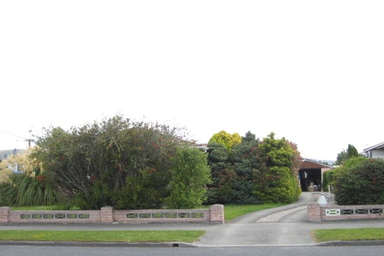 Photo of property in 25 Compton Street, Woolston, Christchurch, 8062