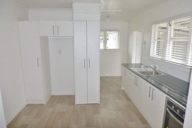 Photo of property in 6 Tennessee Avenue, Mangere East, Auckland, 2024