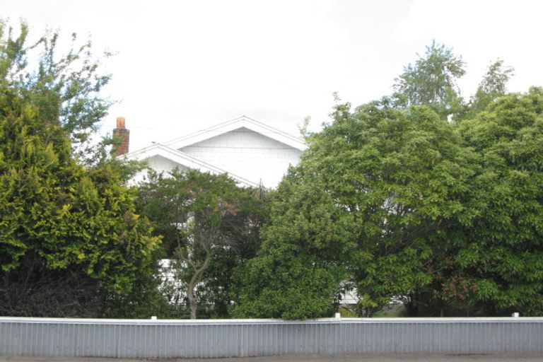 Photo of property in 136 North Avon Road, Richmond, Christchurch, 8013