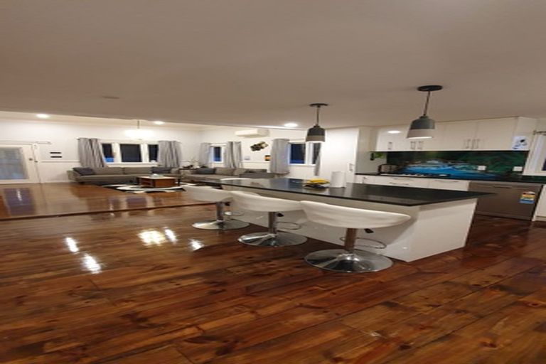 Photo of property in 26 Bass Road, Albany, Auckland, 0632