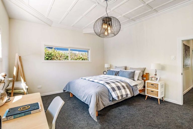 Photo of property in 62 Prospect Terrace, Pukekohe, 2120