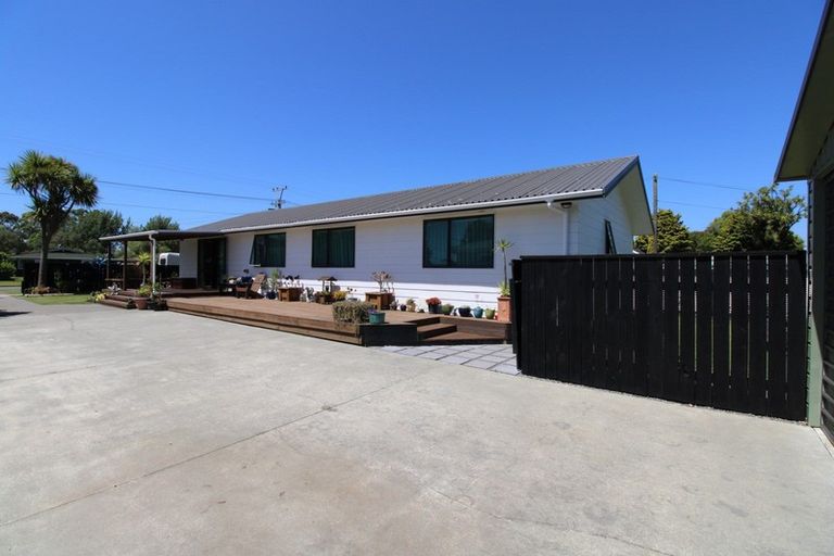 Photo of property in 48 Norbiton Road, Foxton, 4814