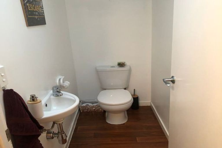 Photo of property in 281 Castle Street, Dunedin Central, Dunedin, 9016