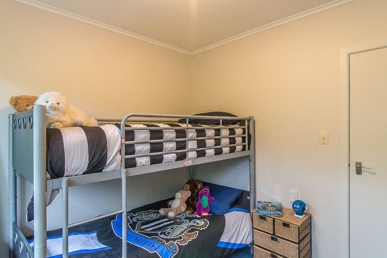 Photo of property in 16 Percival Road, Paraparaumu Beach, Paraparaumu, 5032