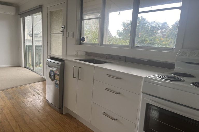Photo of property in 23a Clark Road, Pahurehure, Papakura, 2113