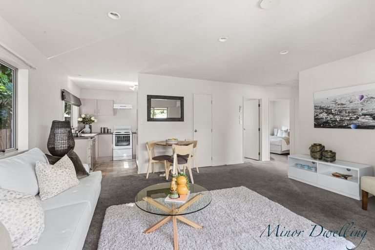 Photo of property in 23 Glamorgan Drive, Torbay, Auckland, 0630