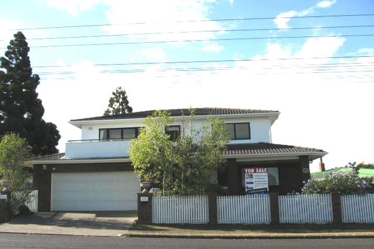 Photo of property in 103a Golf Road, New Lynn, Auckland, 0600