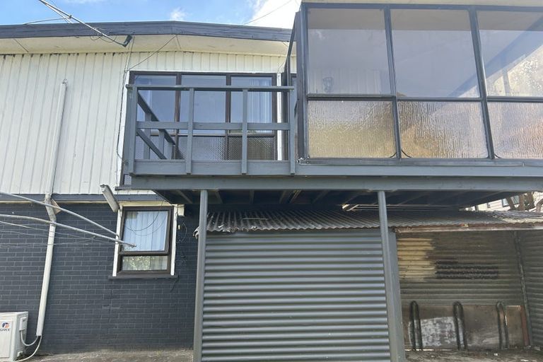 Photo of property in 31 Waimai Avenue, Weymouth, Auckland, 2103