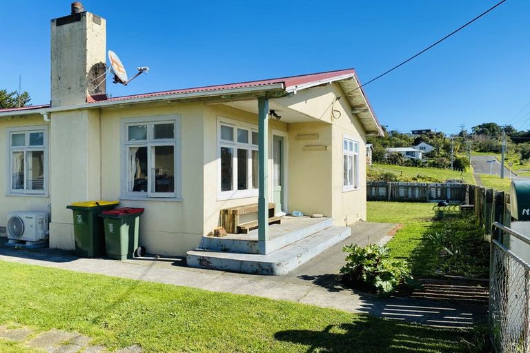 Photo of property in 7 Norfolk Street, Patea, 4520