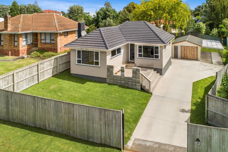 Photo of property in 34 Hallberry Road, Mangere East, Auckland, 2024