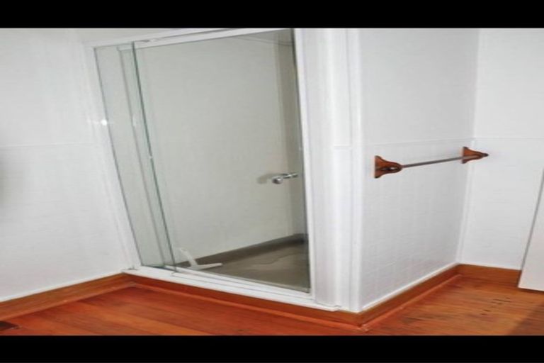 Photo of property in 39 Honore Drive, Linton, Palmerston North, 4472