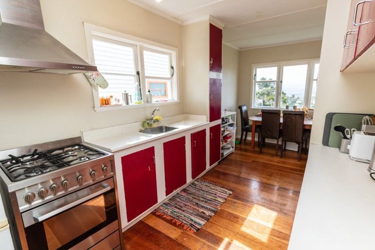 Photo of property in 135 Mitchell Street, Brooklyn, Wellington, 6021