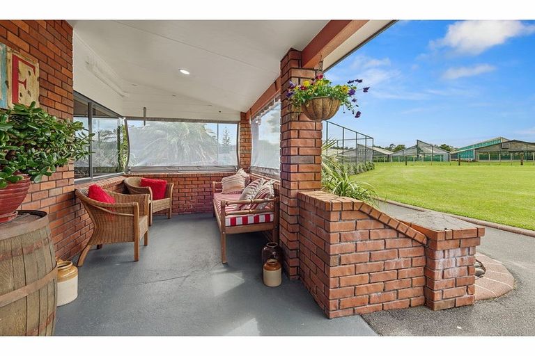 Photo of property in 49 Ngunguru Road, Glenbervie, Whangarei, 0173