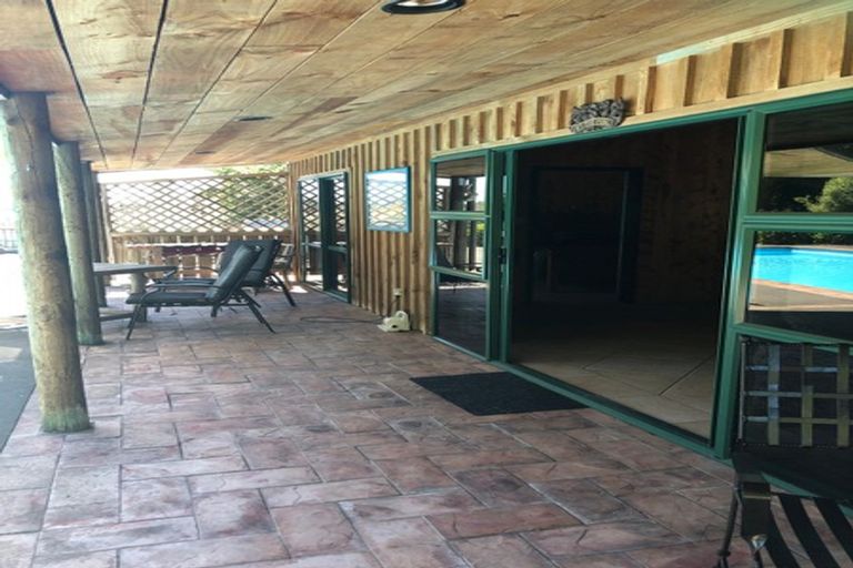 Photo of property in 152 South Road, Hawera, 4610