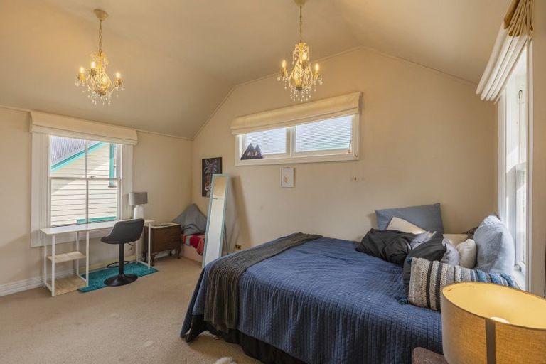Photo of property in 5 Saint Marys Road, Waipukurau, 4200