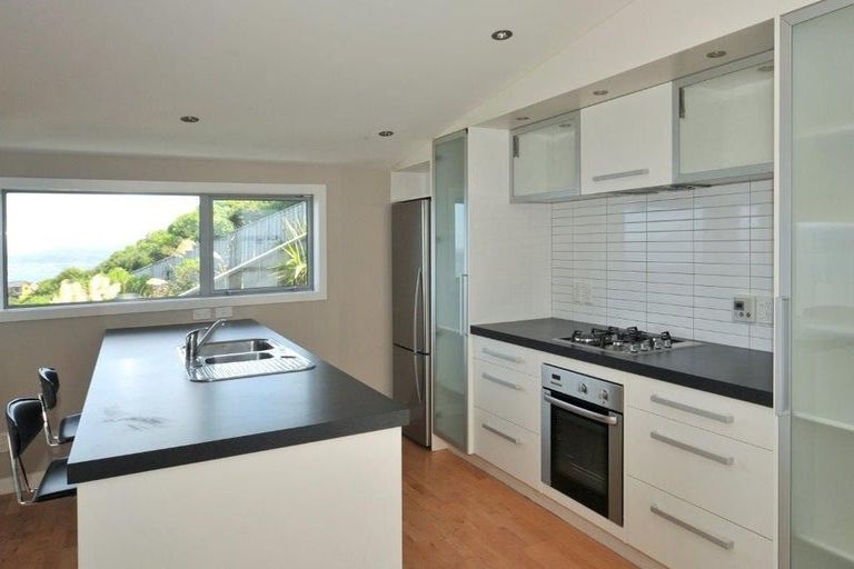 Photo of property in 12 Sunhaven Drive, Newlands, Wellington, 6037