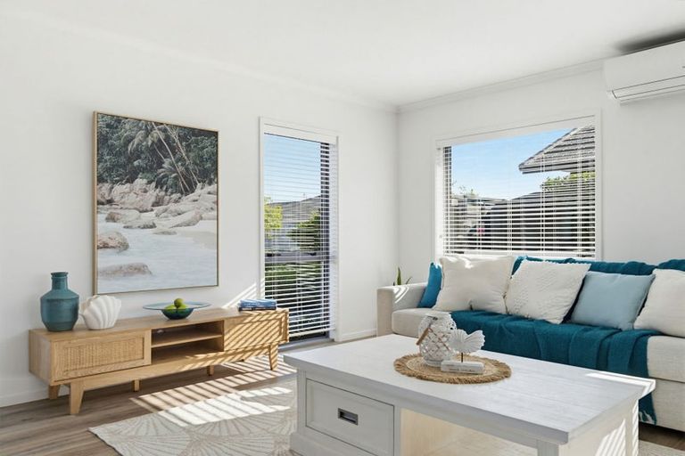 Photo of property in 30 Harding Drive, Papamoa Beach, Papamoa, 3118