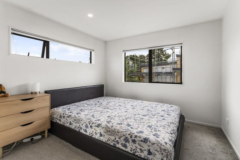 Photo of property in 7/69 Wharf Road, Te Atatu Peninsula, Auckland, 0610