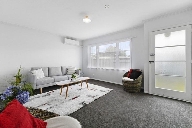 Photo of property in 2/12 Hildreth Street, Trentham, Upper Hutt, 5018