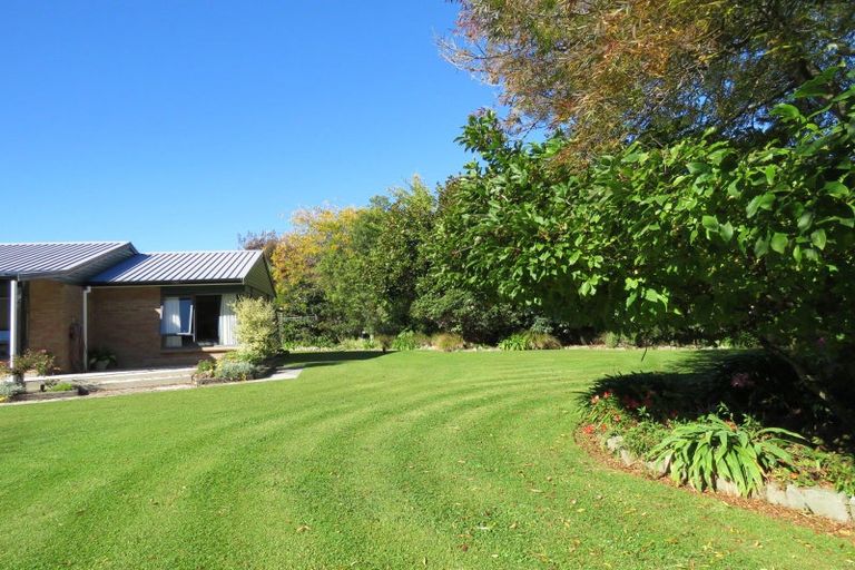 Photo of property in 19 Kew Road, Westport, 7825