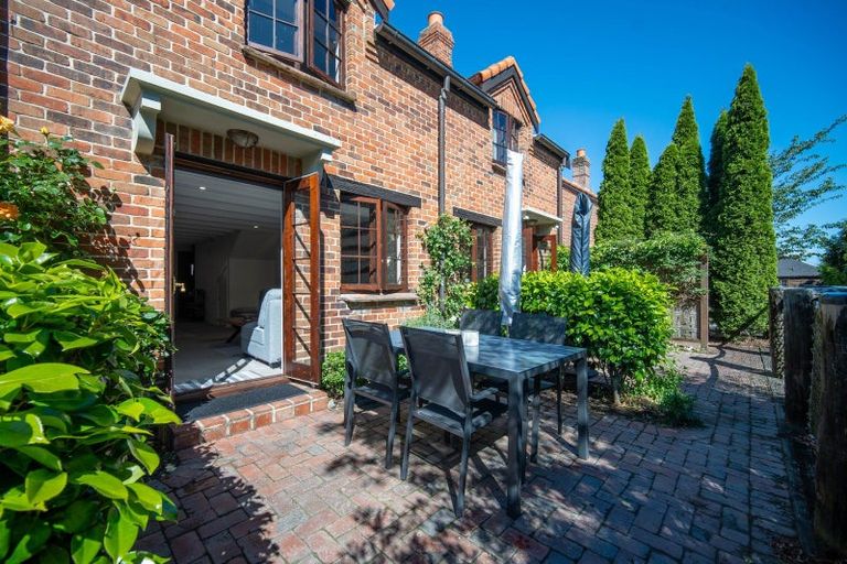 Photo of property in Riverside Cottages, 2/7 Quiet Woman Way, Monaco, Nelson, 7011