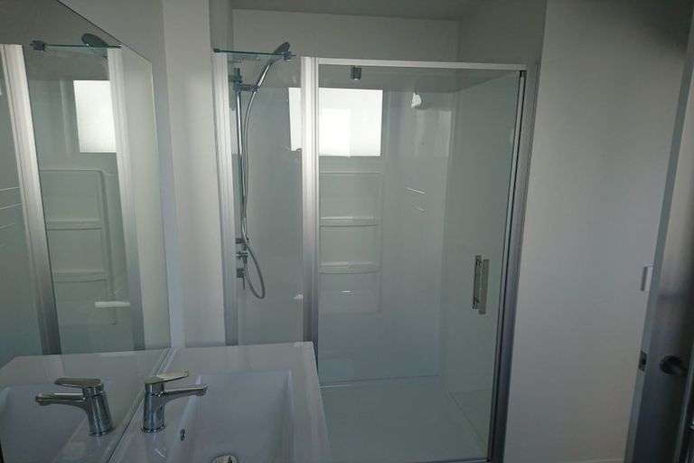 Photo of property in 32 Glen Dene Crescent, Wanaka, 9305