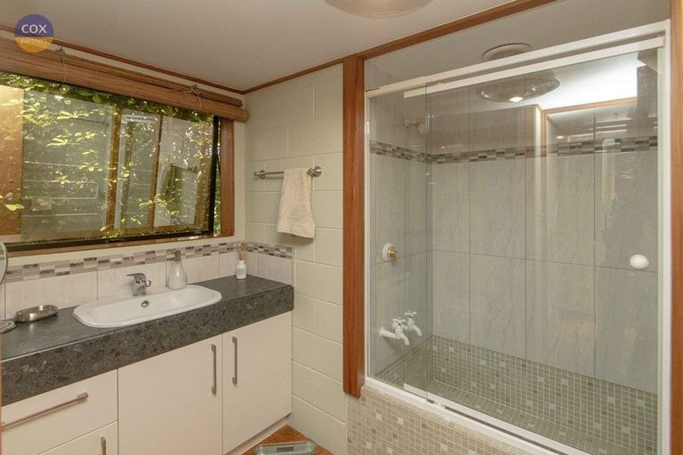 Photo of property in 39a Tauroa Road, Havelock North, 4130