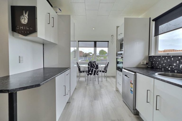 Photo of property in 51 Coventry Avenue, Tamatea, Napier, 4112