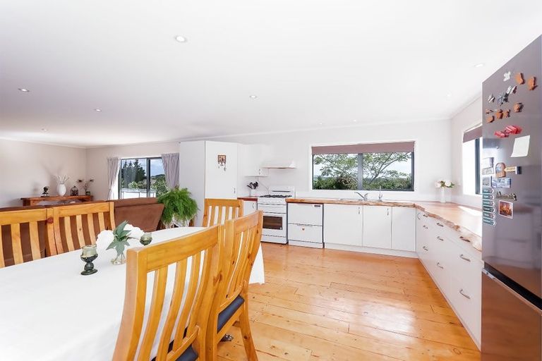 Photo of property in 10 Montrose Road, Kerikeri, 0293