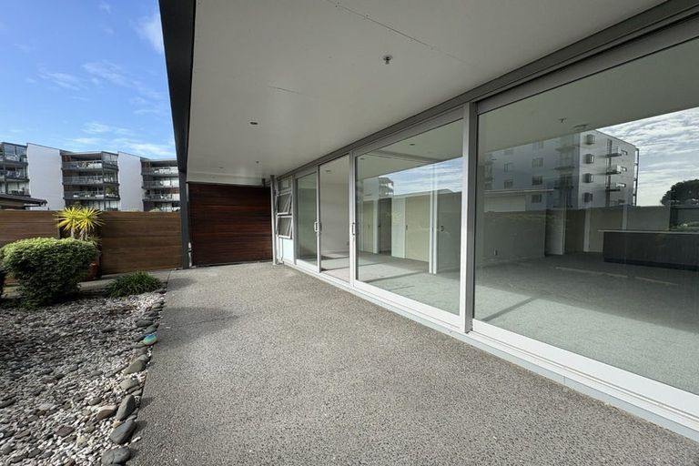 Photo of property in 101c/14 West Quay, Ahuriri, Napier, 4110