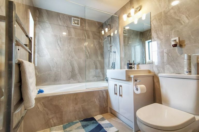 Photo of property in 8 Tribute Loop, Takanini, 2112