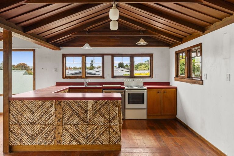 Photo of property in 1/54 Ngamotu Road, Hilltop, Taupo, 3330