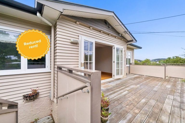Photo of property in 4 Omar Street, Khandallah, Wellington, 6035