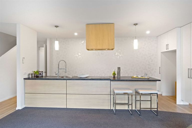 Photo of property in 2/670 Ferry Road, Woolston, Christchurch, 8023